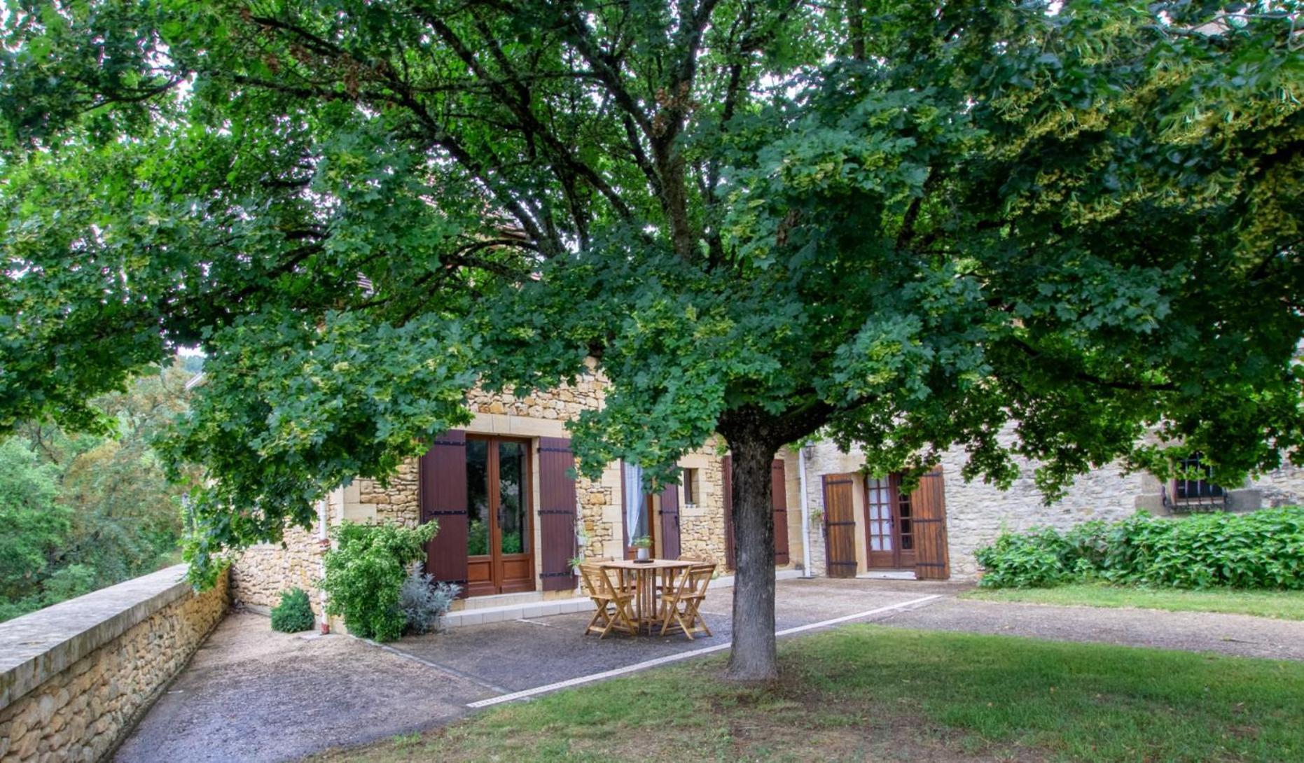 Le Baron Perche Saint-Cyprien (Dordogne) Exterior foto