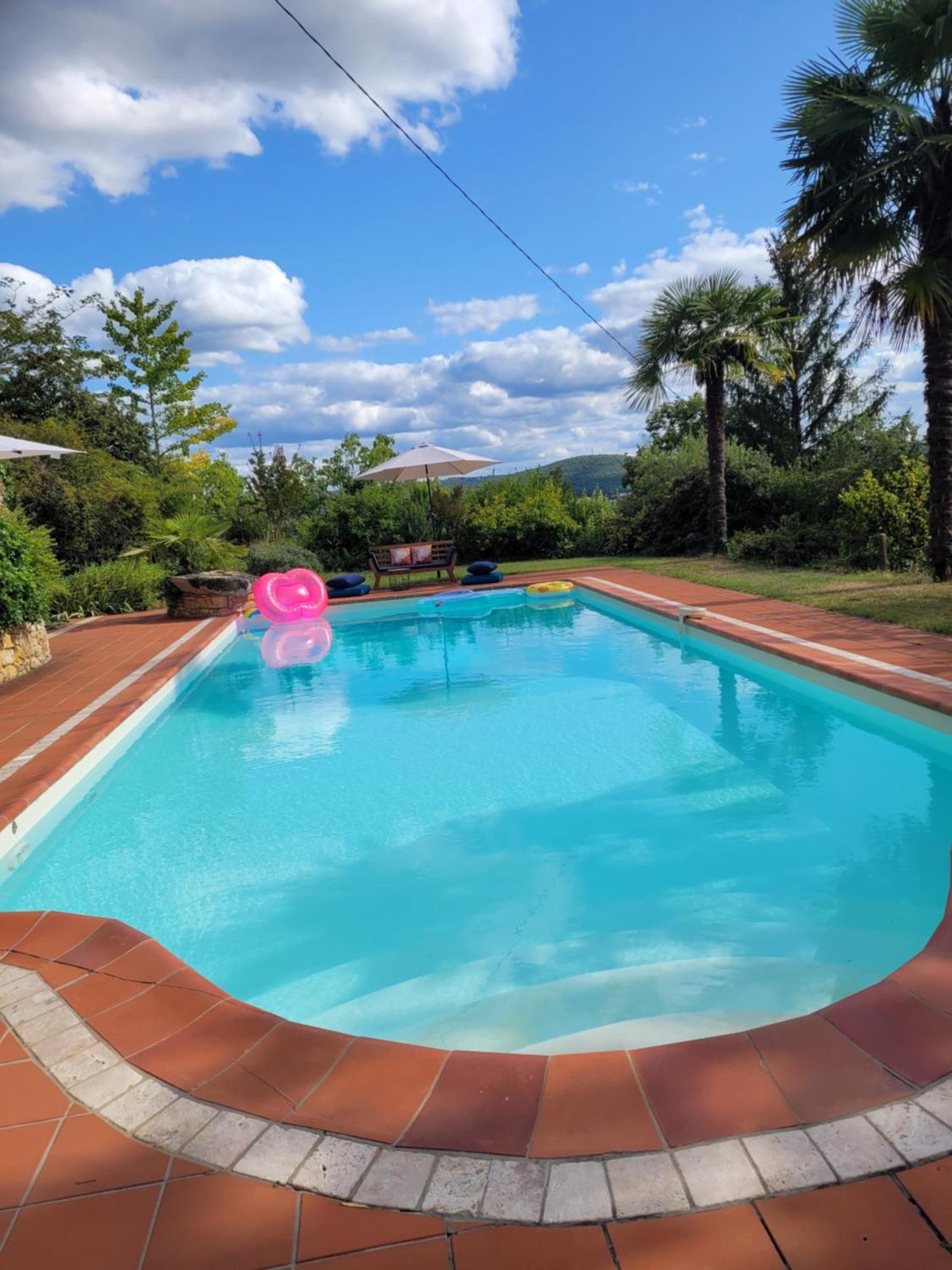 Le Baron Perche Saint-Cyprien (Dordogne) Exterior foto